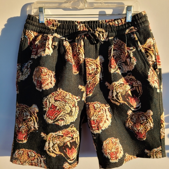 Publish men' shorts. Today for Tomorrow - Picture 2 of 9